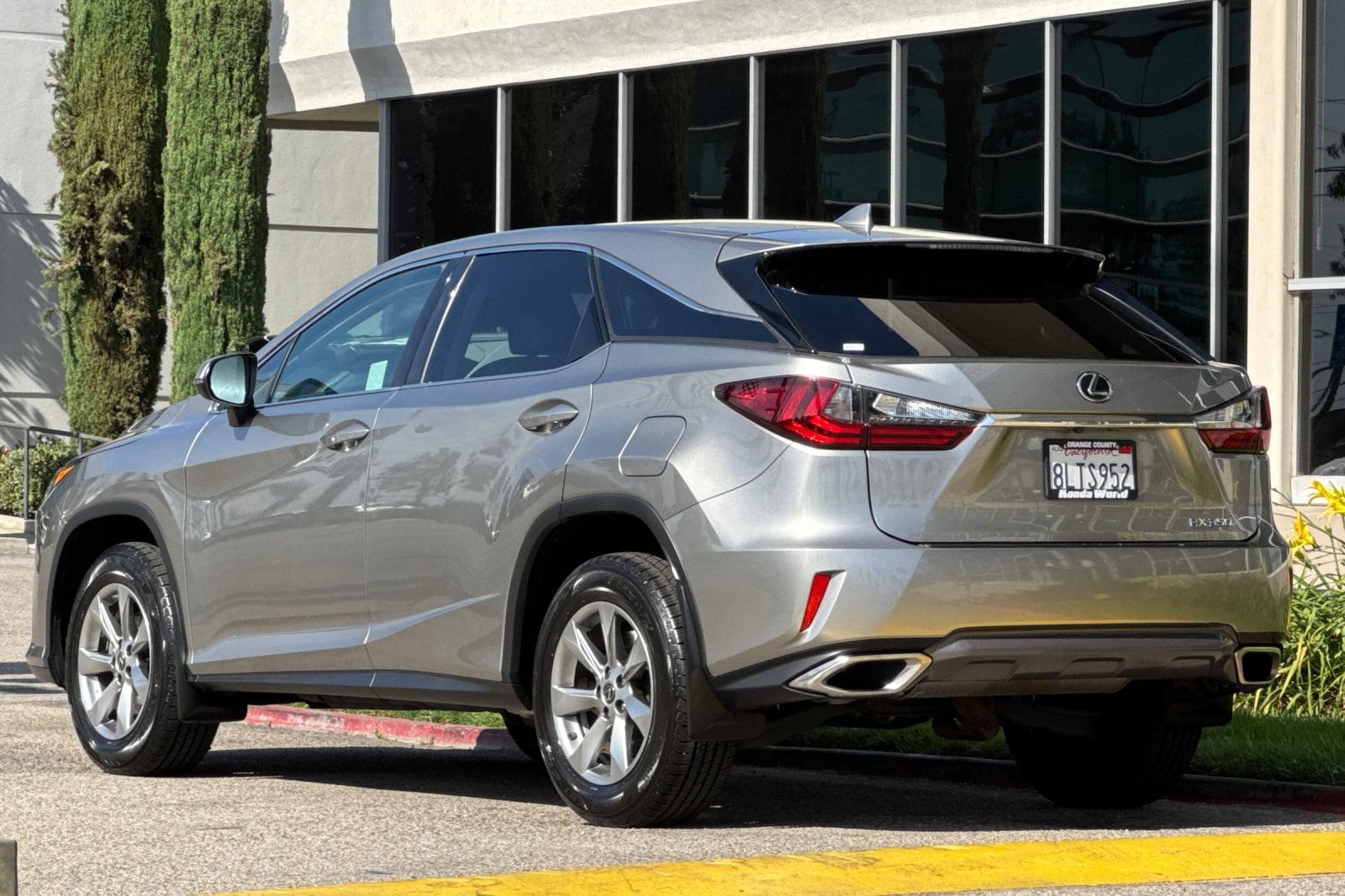 Used 2019 Lexus RX 350 FWD w/ Accessory Package image 6