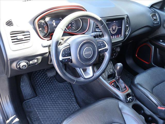 Used 2018 Jeep Compass Trailhawk AWD/4WD image 10