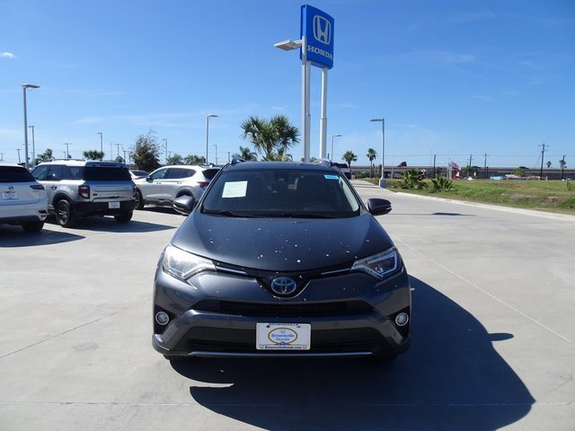 Used 2018 Toyota RAV4 Limited image 2