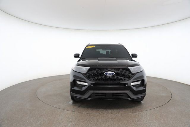 Used 2023 Ford Explorer ST-Line w/ Class IV Trailer Tow Package image 30