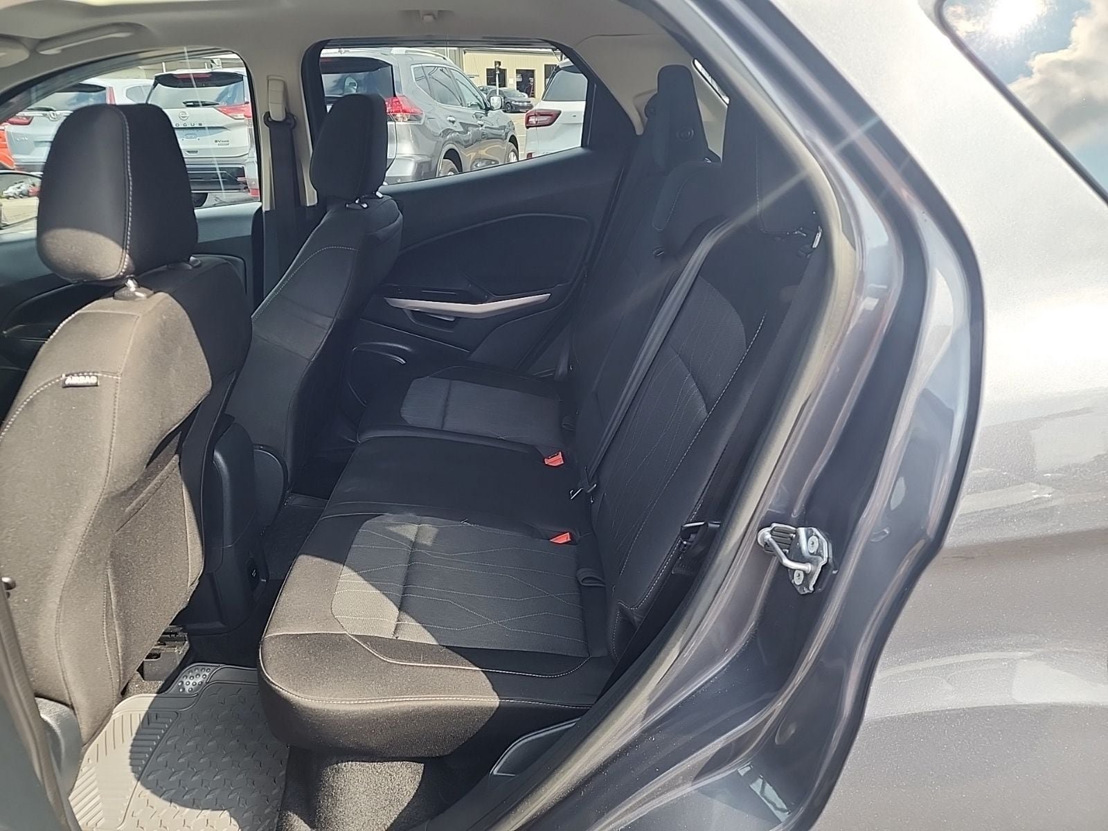 Used 2018 Ford EcoSport SE w/ SE Convenience Package AWD/4WD image 24
