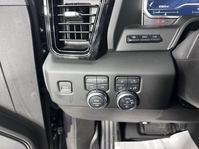 Used 2023 GMC Sierra 1500 AT4 w/ AT4 Premium Package image 23