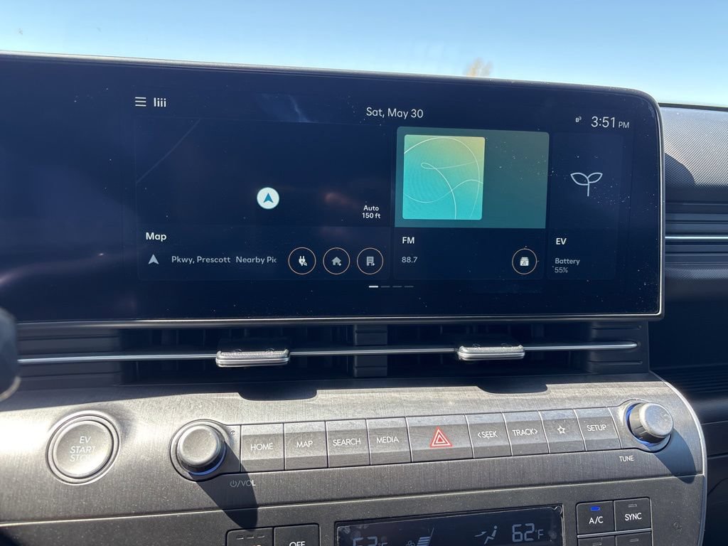 Certified 2024 Hyundai Kona SEL FWD image 24