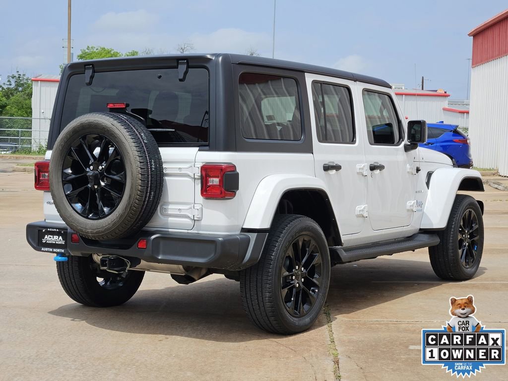 Used 2022 Jeep Wrangler Unlimited Sahara w/ Cold Weather Group image 8