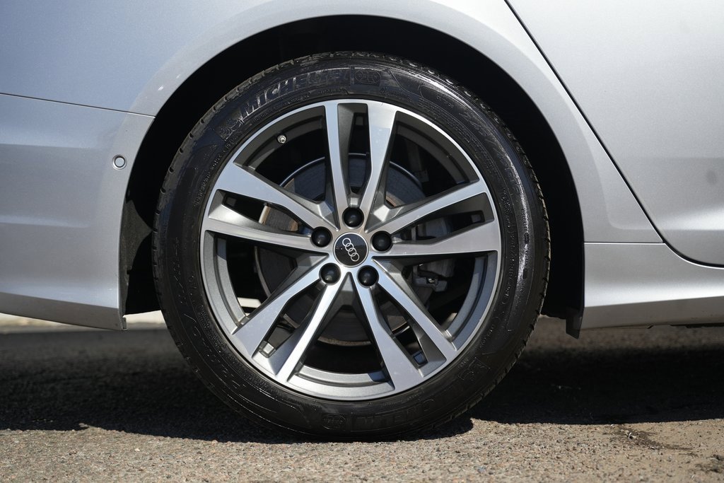 Used 2022 Audi A6 Premium Plus w/ Premium Plus Package image 11