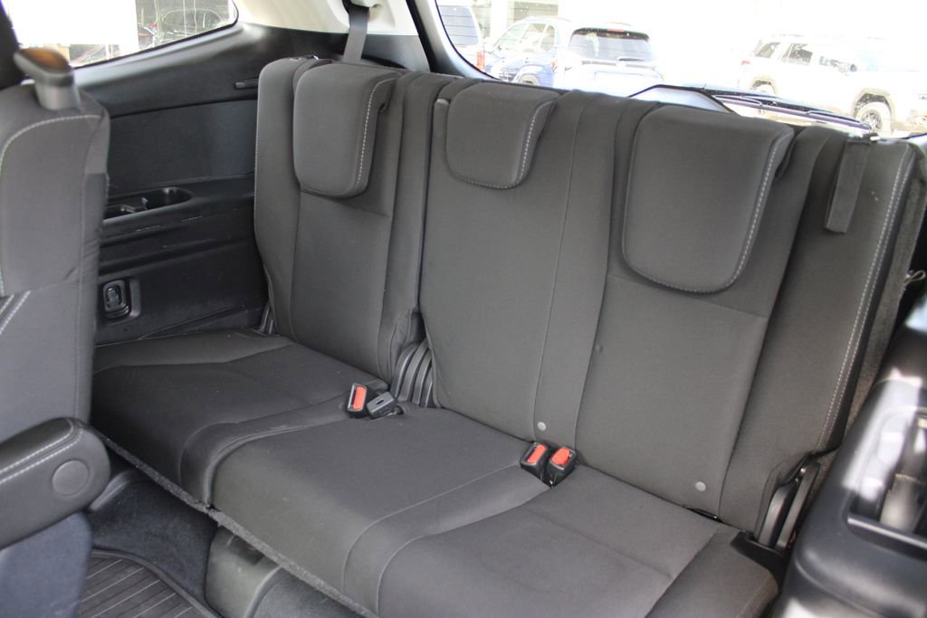 Used 2024 Subaru Ascent Premium w/ Convenience Package image 27