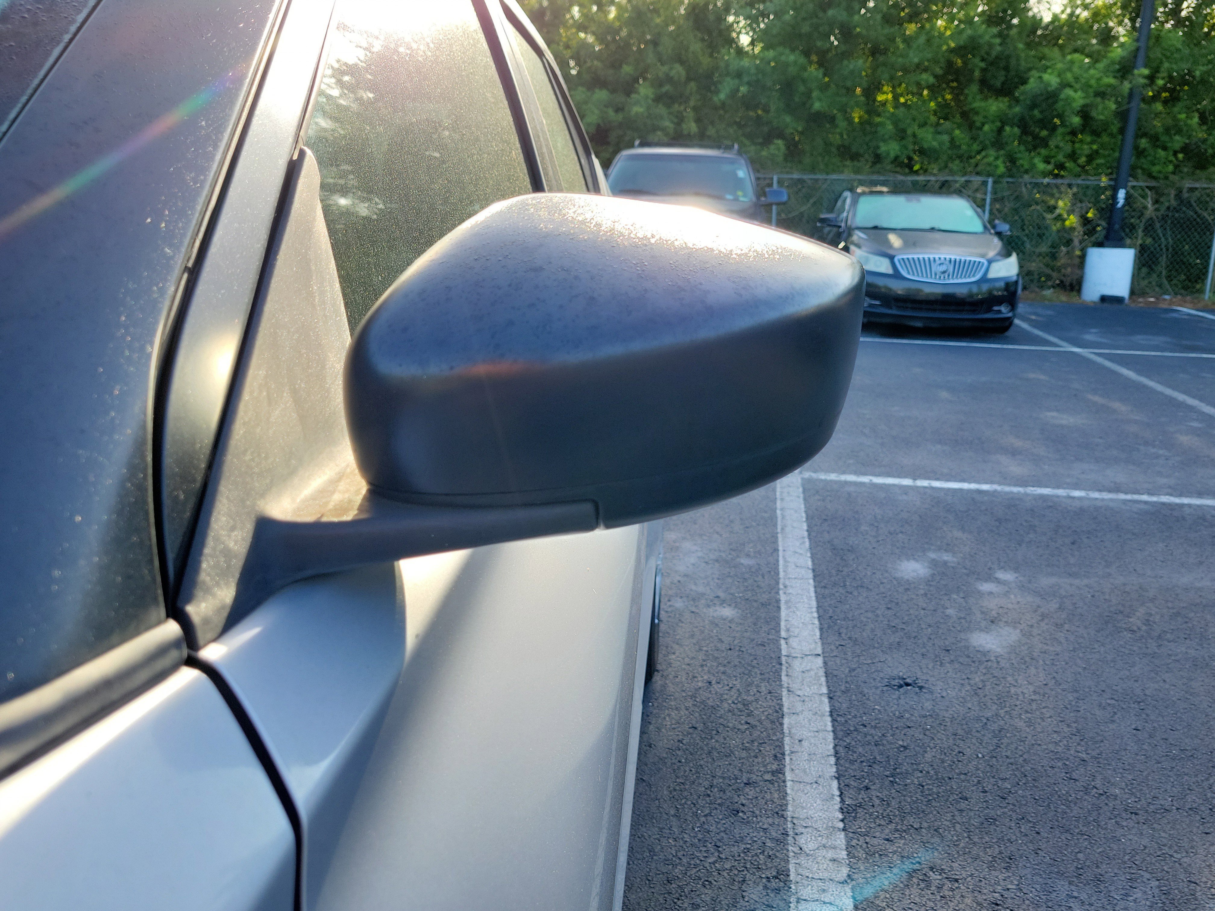 Used 2019 Nissan Kicks S image 5