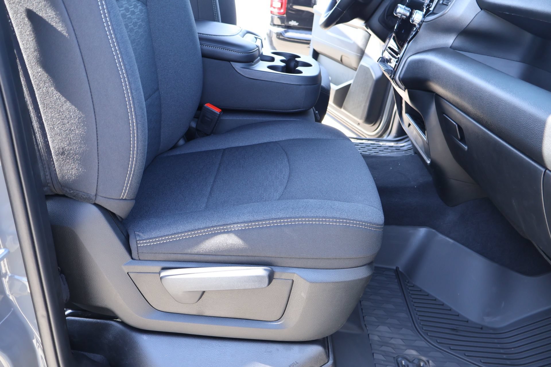 New 2026 RAM 2500 Warlock AWD/4WD image 13
