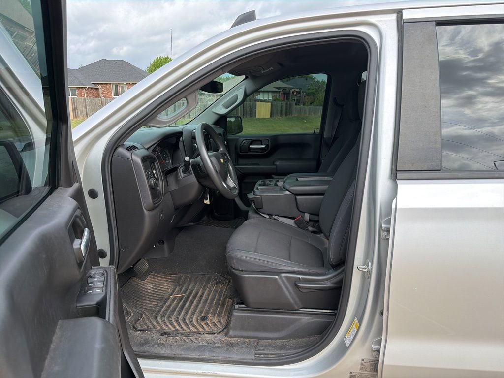 Used 2021 Chevrolet Silverado 1500 Custom w/ Safety Confidence Package RWD image 13
