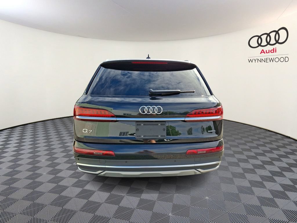 Used 2024 Audi Q7 2.0T Premium AWD/4WD image 5