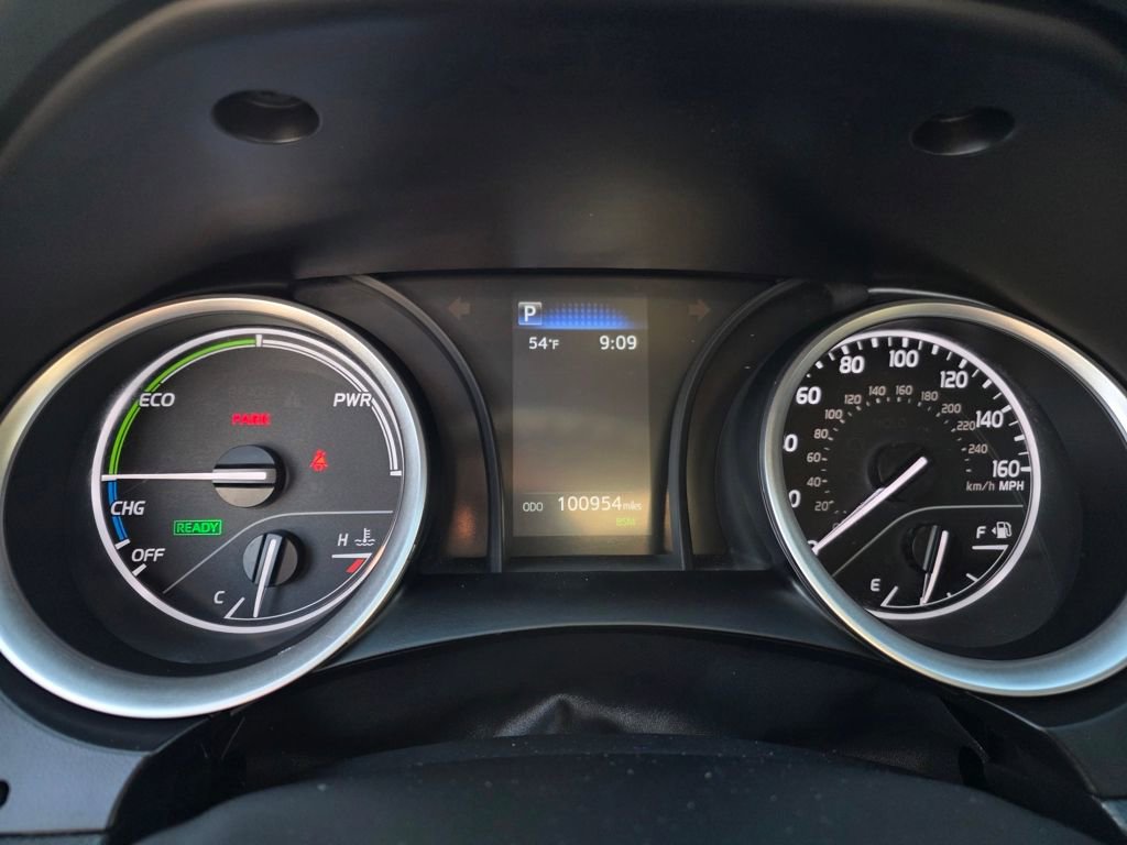 Used 2023 Toyota Camry LE image 14