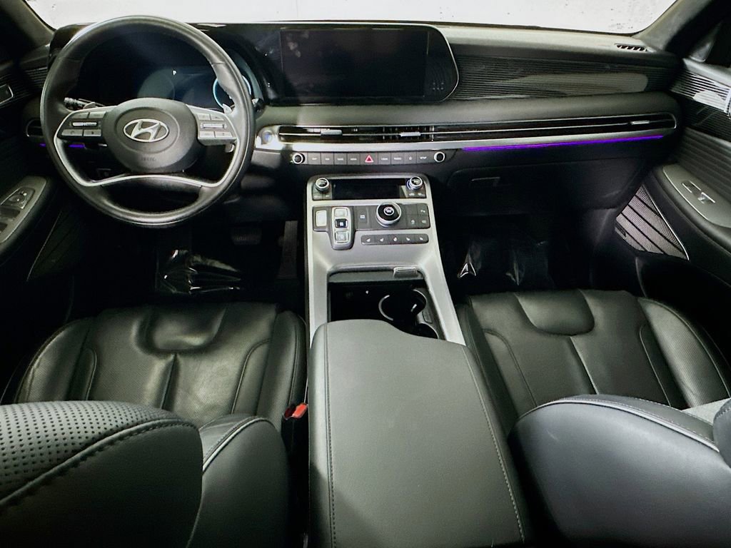 Used 2024 Hyundai Palisade Calligraphy image 17