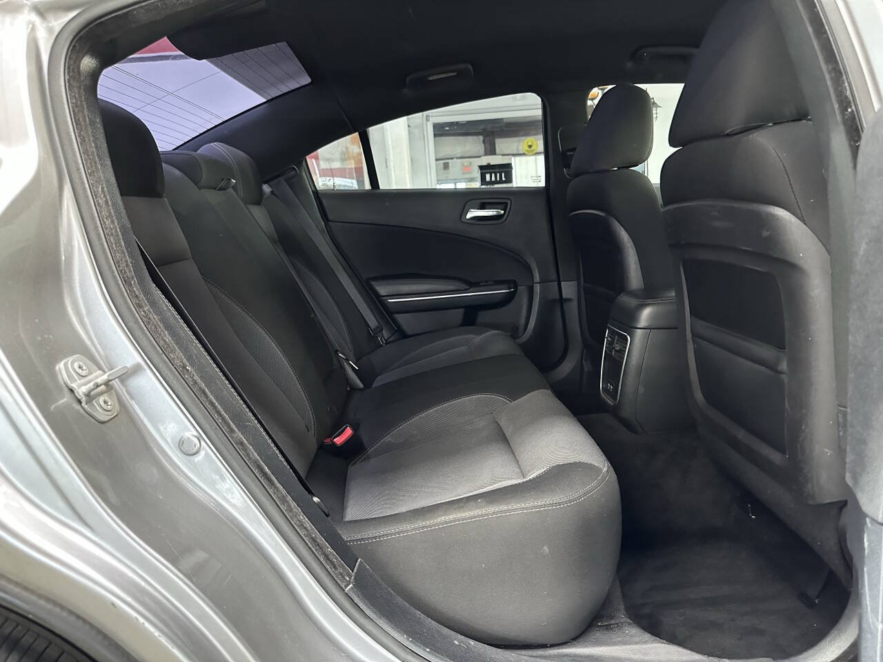 Used 2015 Dodge Charger SE RWD image 15
