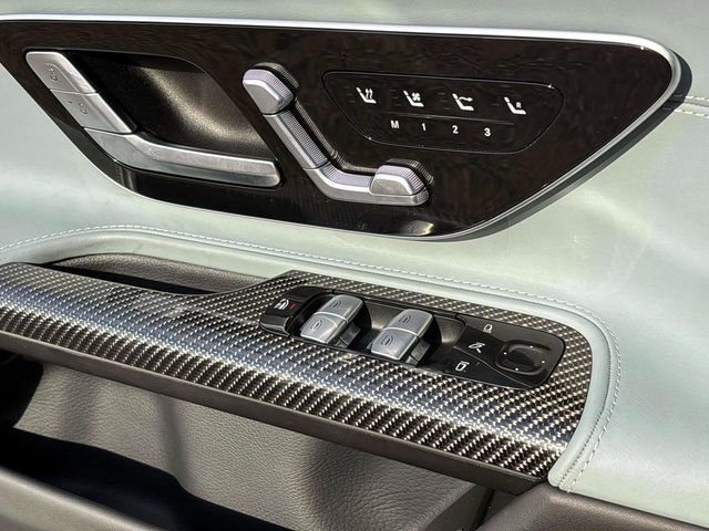 Used 2022 Mercedes-Benz SL 55 AMG SL 55 AMG w/ Driver Assistance Package image 12