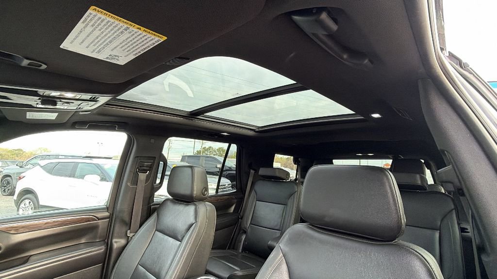 Used 2022 Chevrolet Tahoe LT w/ LT Signature Plus Package image 15