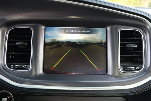 Used 2020 Dodge Charger SXT w/ Plus Group image 17