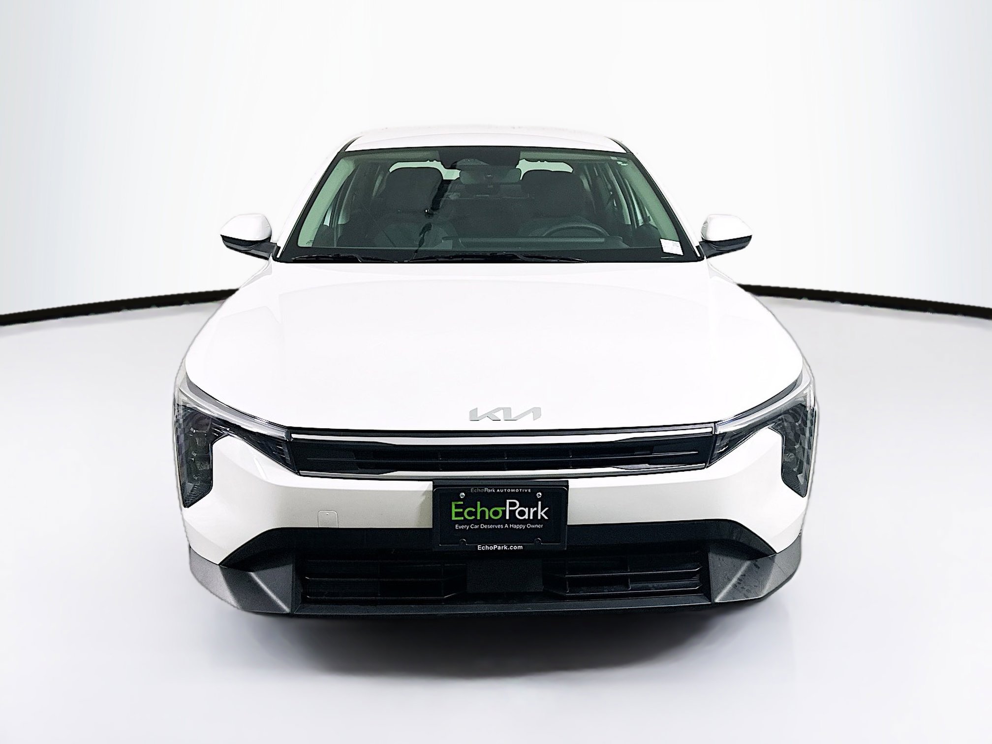 Used 2025 Kia K4 LXS image 2