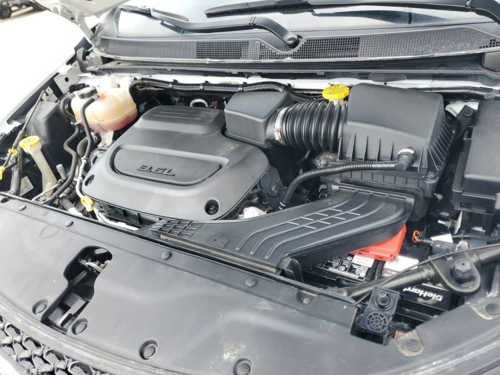 Used 2022 Chrysler Pacifica Touring-L FWD image 38