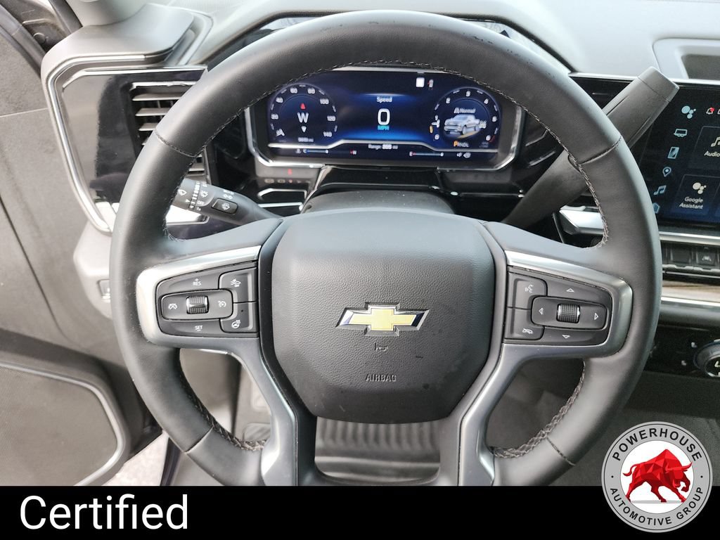 Used 2023 Chevrolet Silverado 1500 LT AWD/4WD image 33
