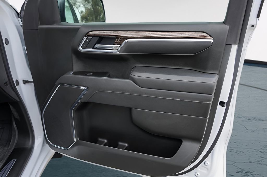 Certified 2025 GMC Sierra 1500 Elevation image 30