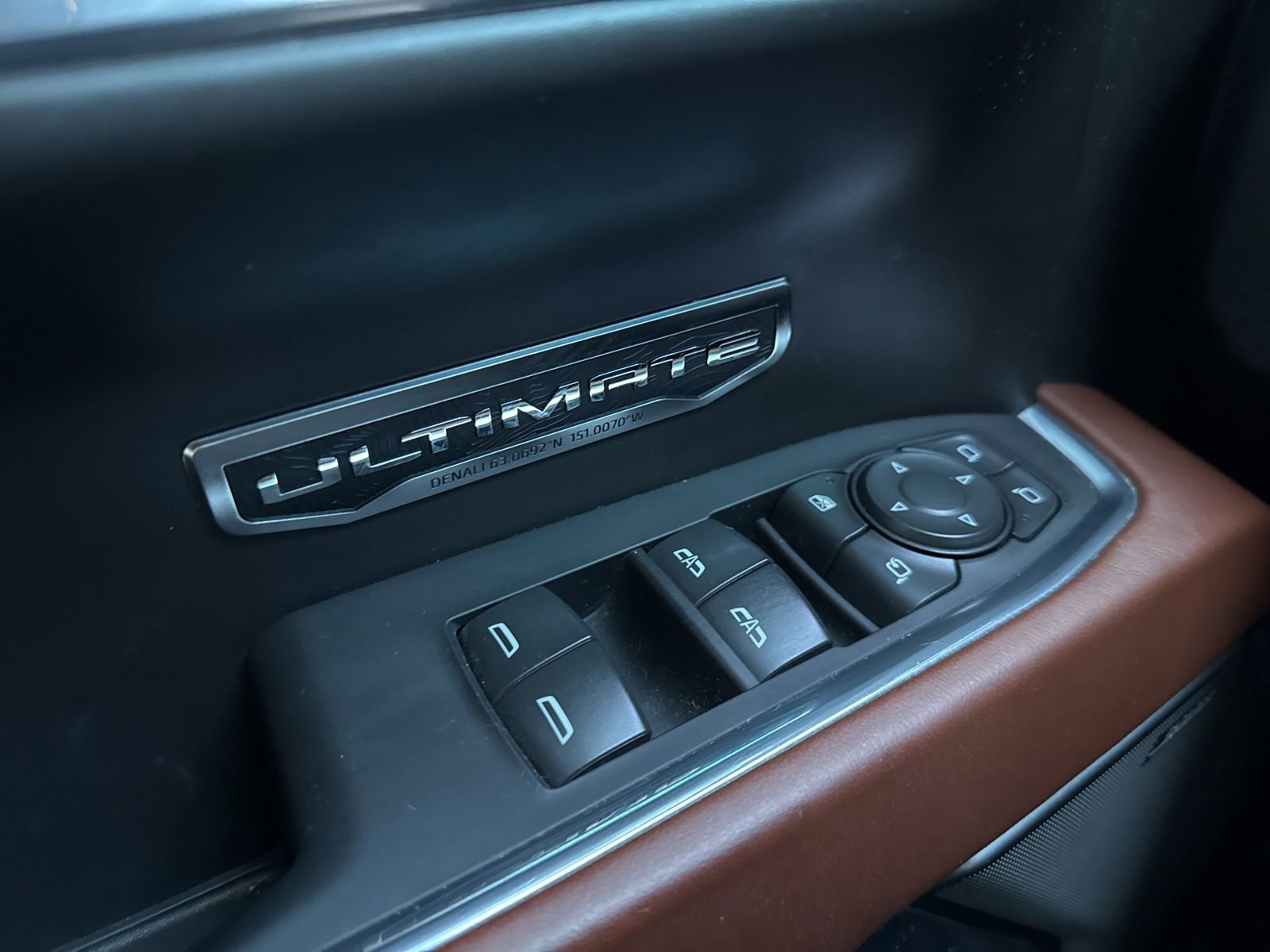 Used 2022 GMC Sierra 1500 Denali Ultimate image 40