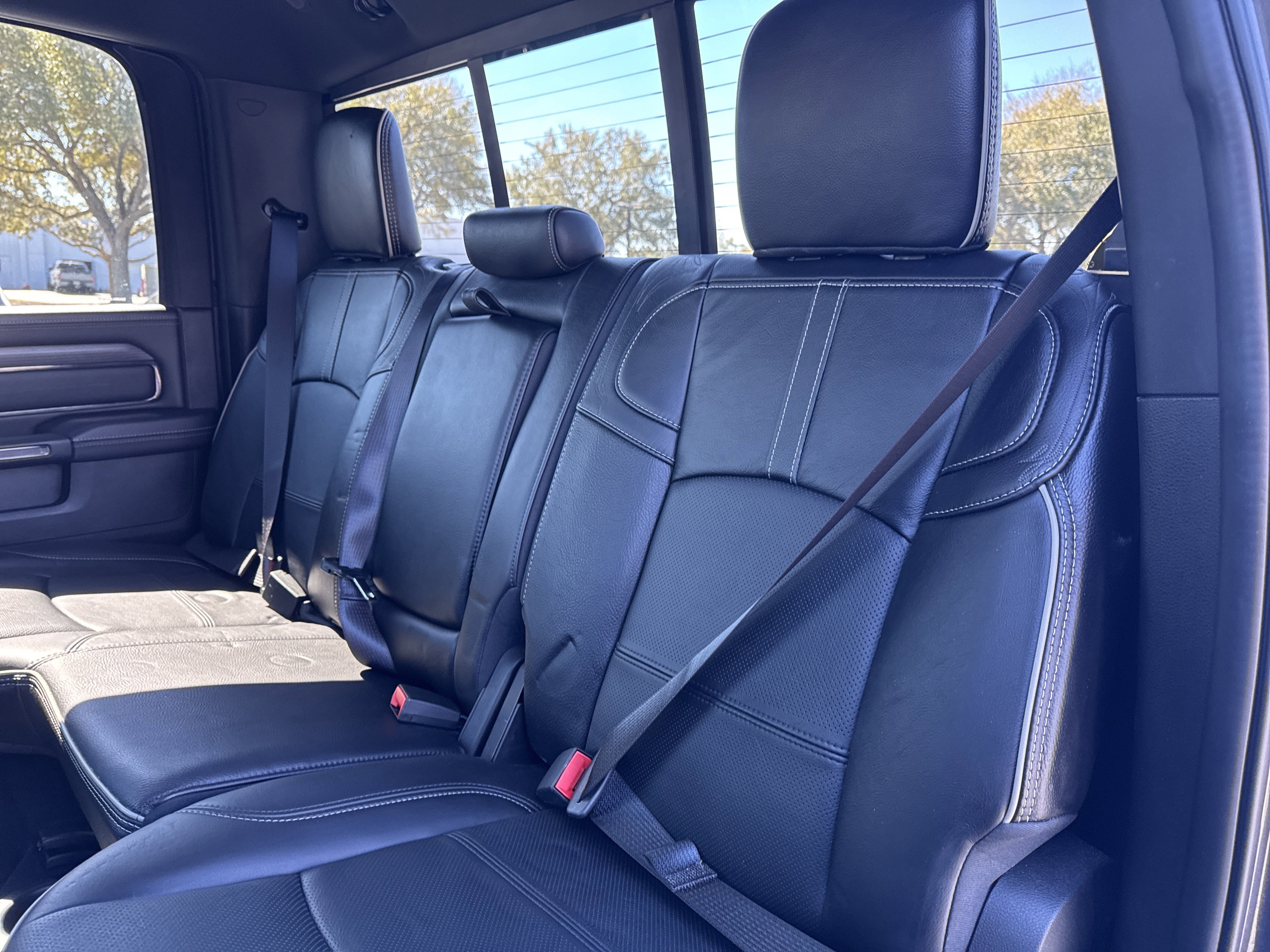 Used 2024 RAM 2500 Limited image 24