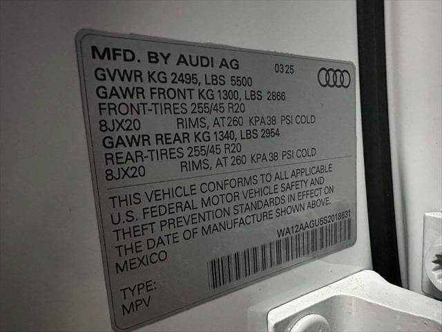 Used 2025 Audi Q5 Premium Plus w/ Premium Plus AWD/4WD image 33