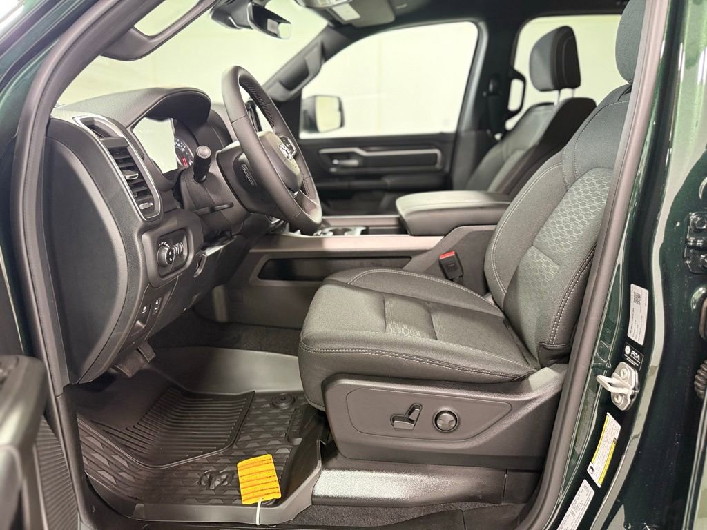 New 2026 RAM 1500 Lone Star AWD/4WD image 11