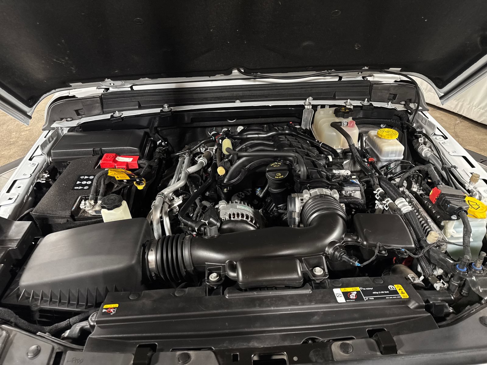 Used 2022 Jeep Wrangler Unlimited Sport AWD/4WD image 28