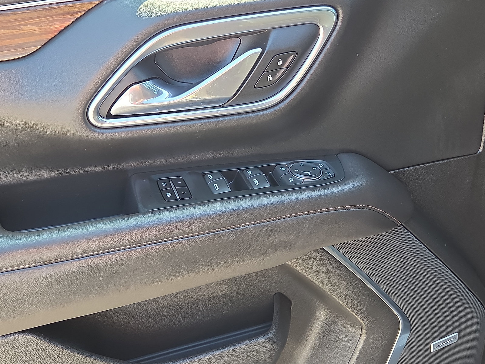 Used 2021 Chevrolet Tahoe High Country AWD/4WD image 15