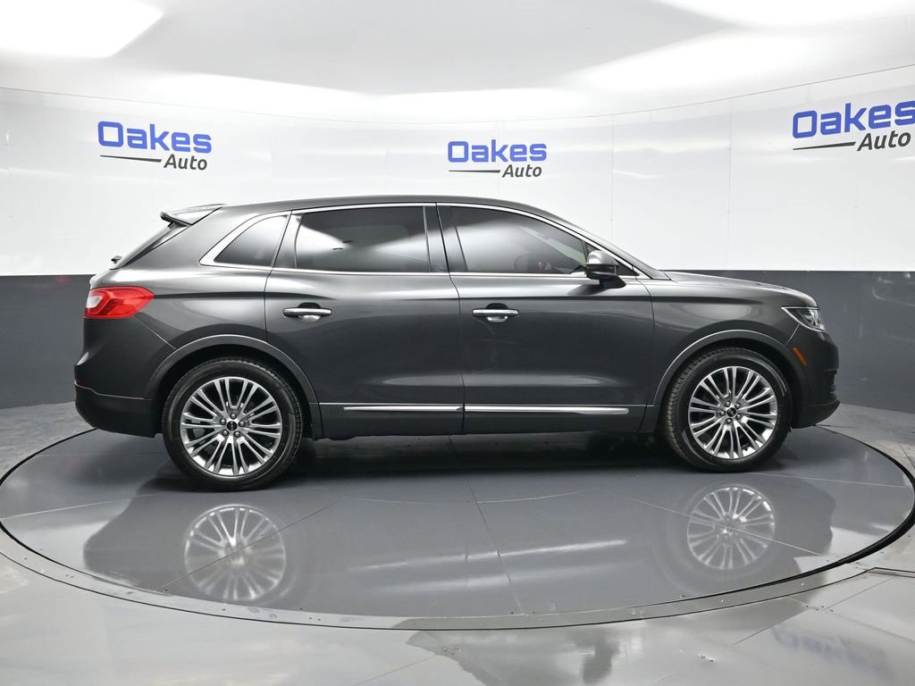 Used 2018 Lincoln MKX Reserve image 9