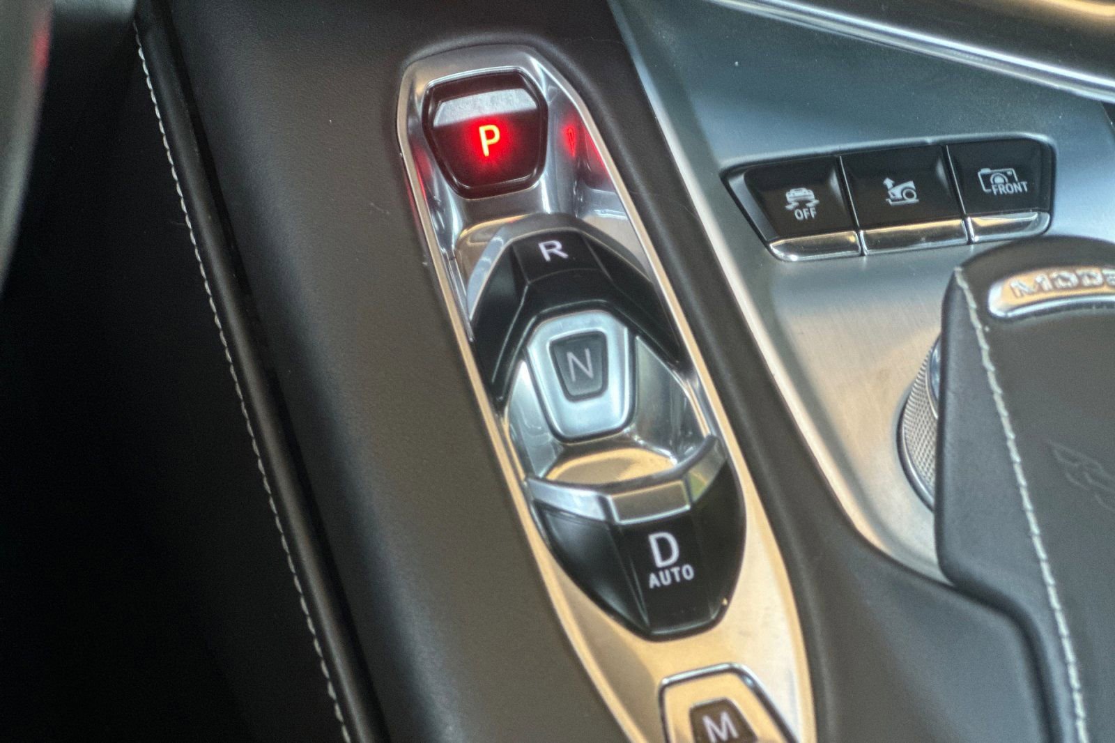 Used 2021 Chevrolet Corvette Stingray Premium Conv w/ Z51 Performance Package image 22