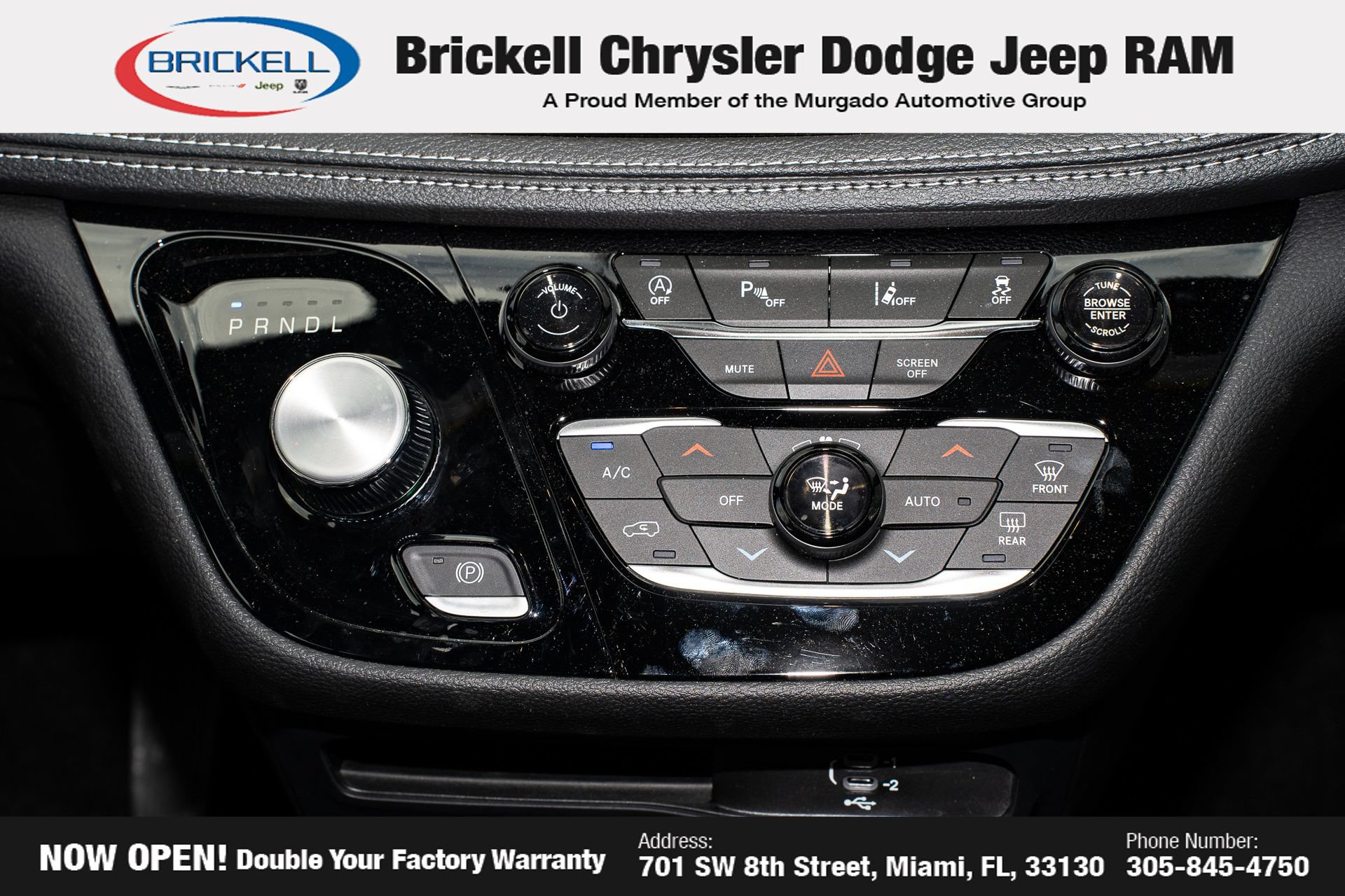 Used 2026 Chrysler Pacifica Select w/ S Appearance Package FWD image 23