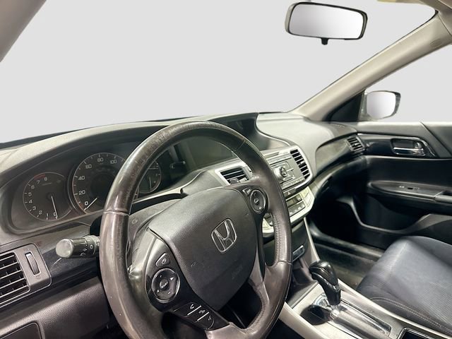 Used 2015 Honda Accord Sport image 11