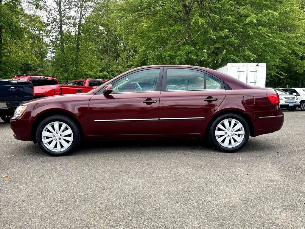 Used 2009 Hyundai Sonata Limited FWD image 4