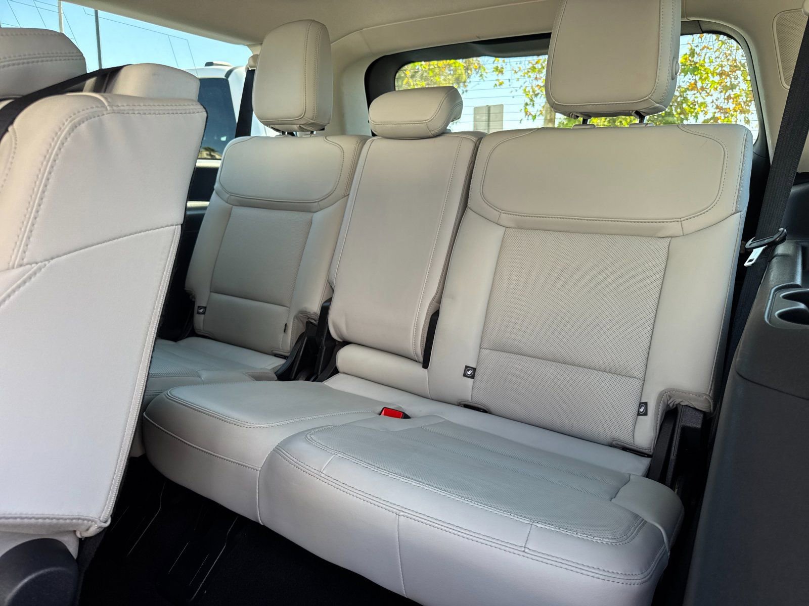 Used 2025 Ford Expedition Max Platinum image 18