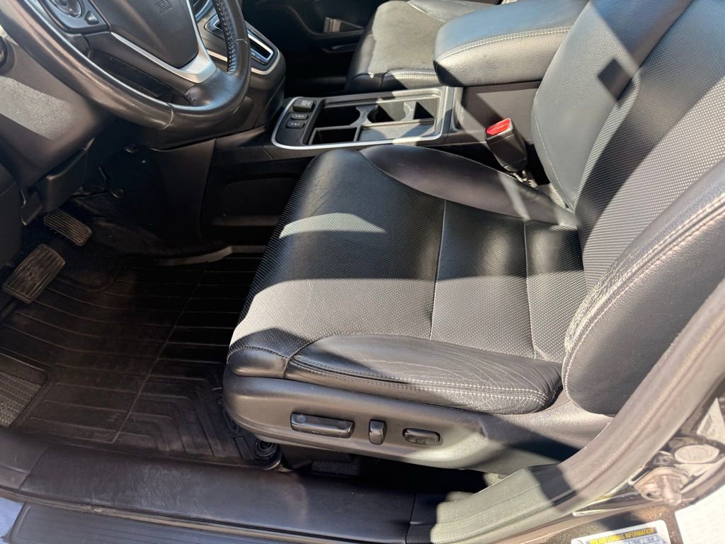 Used 2016 Honda CR-V Touring image 25