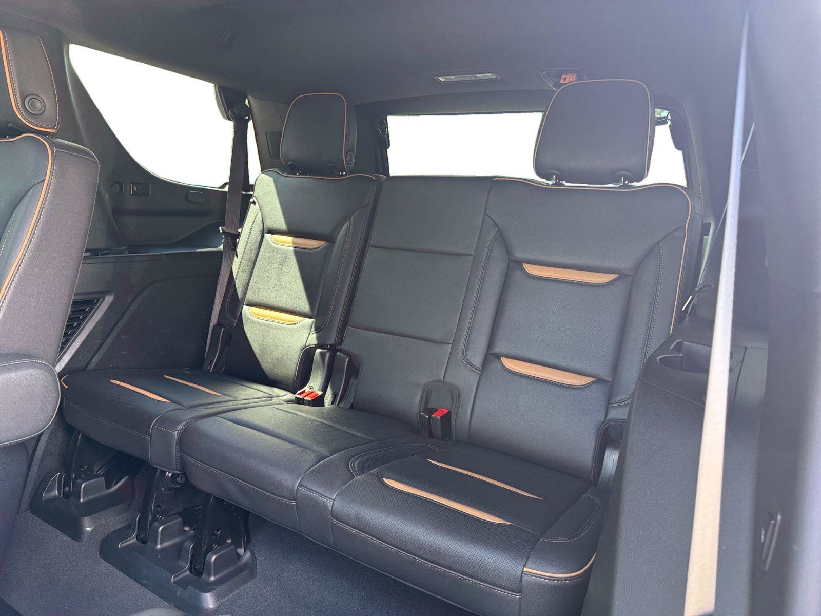 Used 2023 GMC Yukon AT4 w/ AT4 Premium Plus Package AWD/4WD image 22