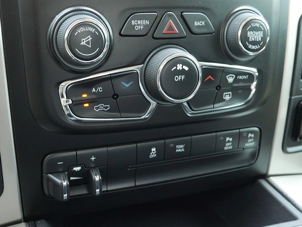 Used 2016 RAM 1500 Big Horn AWD/4WD image 38