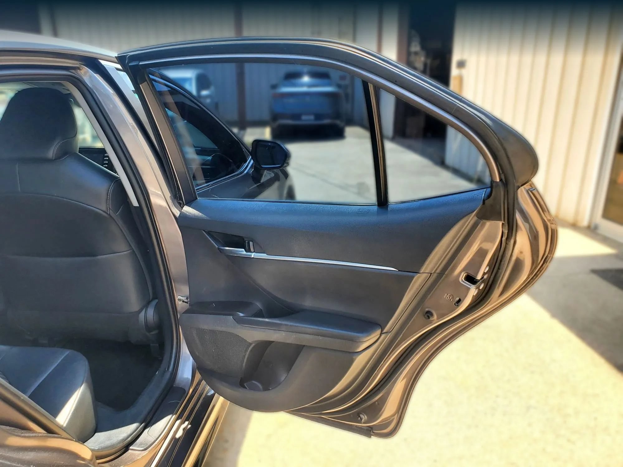 Used 2022 Toyota Camry SE FWD image 25