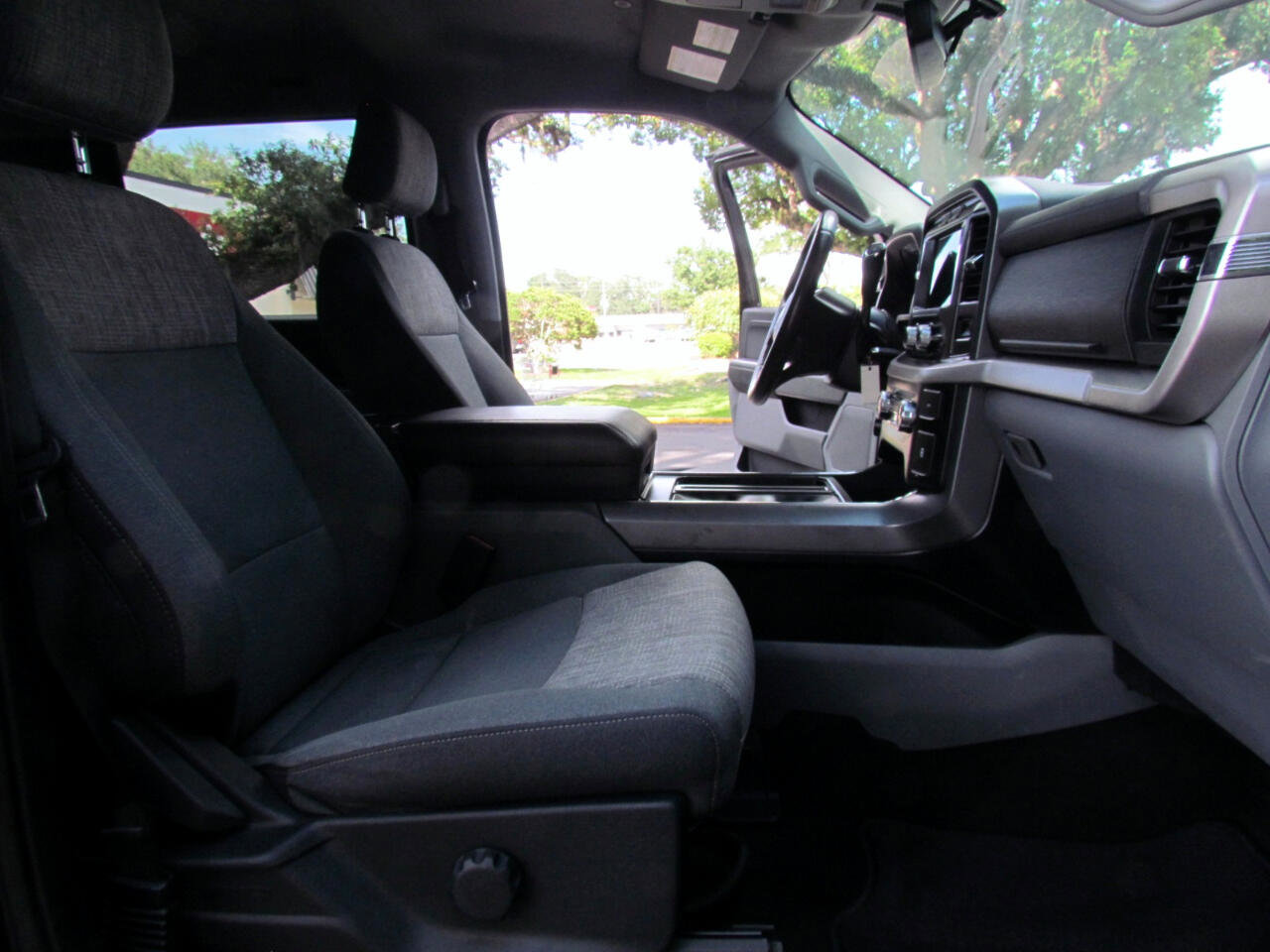 Used 2022 Ford F150 XLT w/ Equipment Group 301A Mid image 18