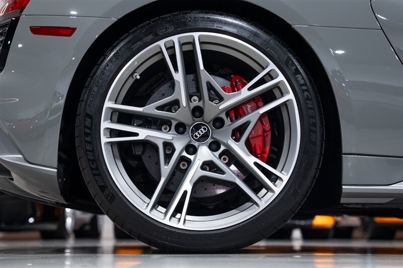 Used 2021 Audi R8 V10 performance AWD/4WD image 15