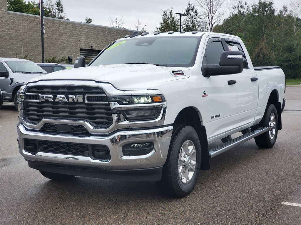 Used 2025 RAM 2500 Big Horn AWD/4WD image 2