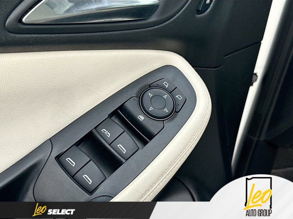 Used 2024 Buick Encore GX Avenir w/ Avenir Convenience Package FWD image 20