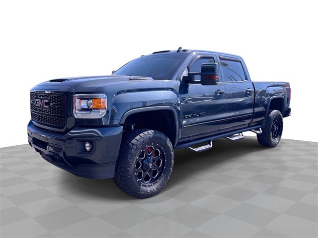 Used 2019 GMC Sierra 2500 Denali w/ Duramax Plus Package