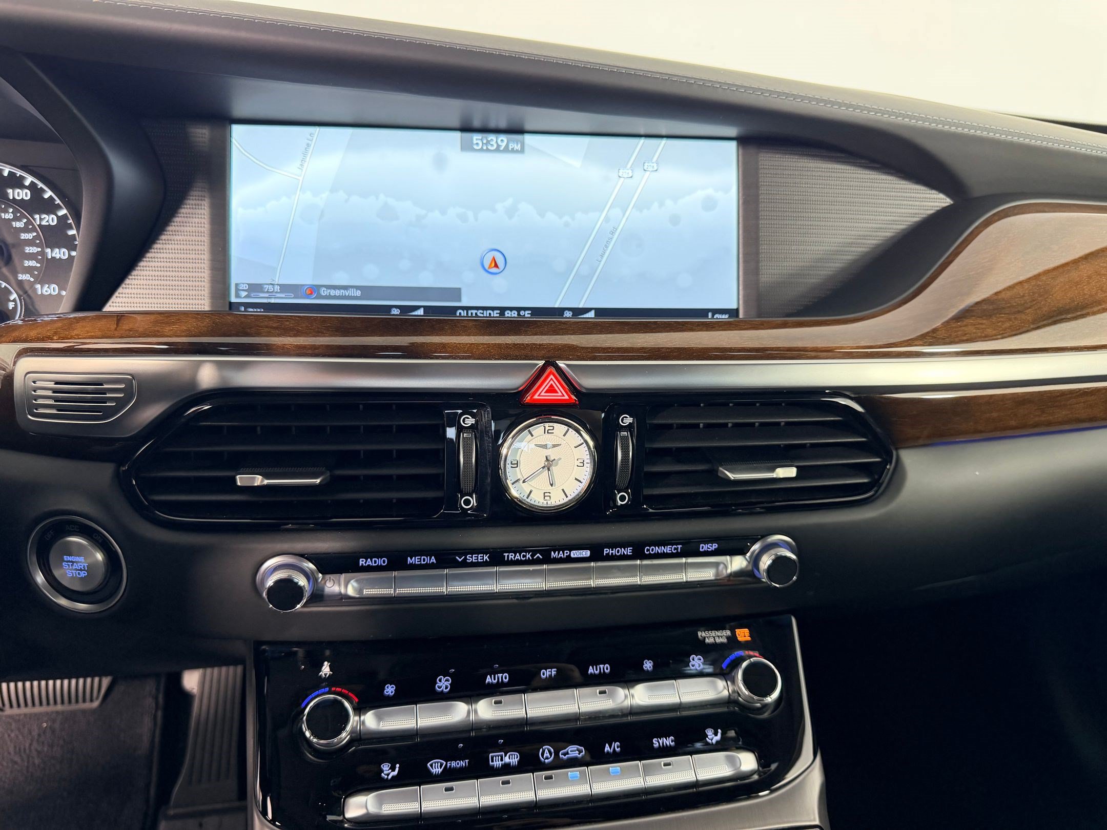 Used 2019 Genesis G90 3.3T Premium AWD/4WD image 20