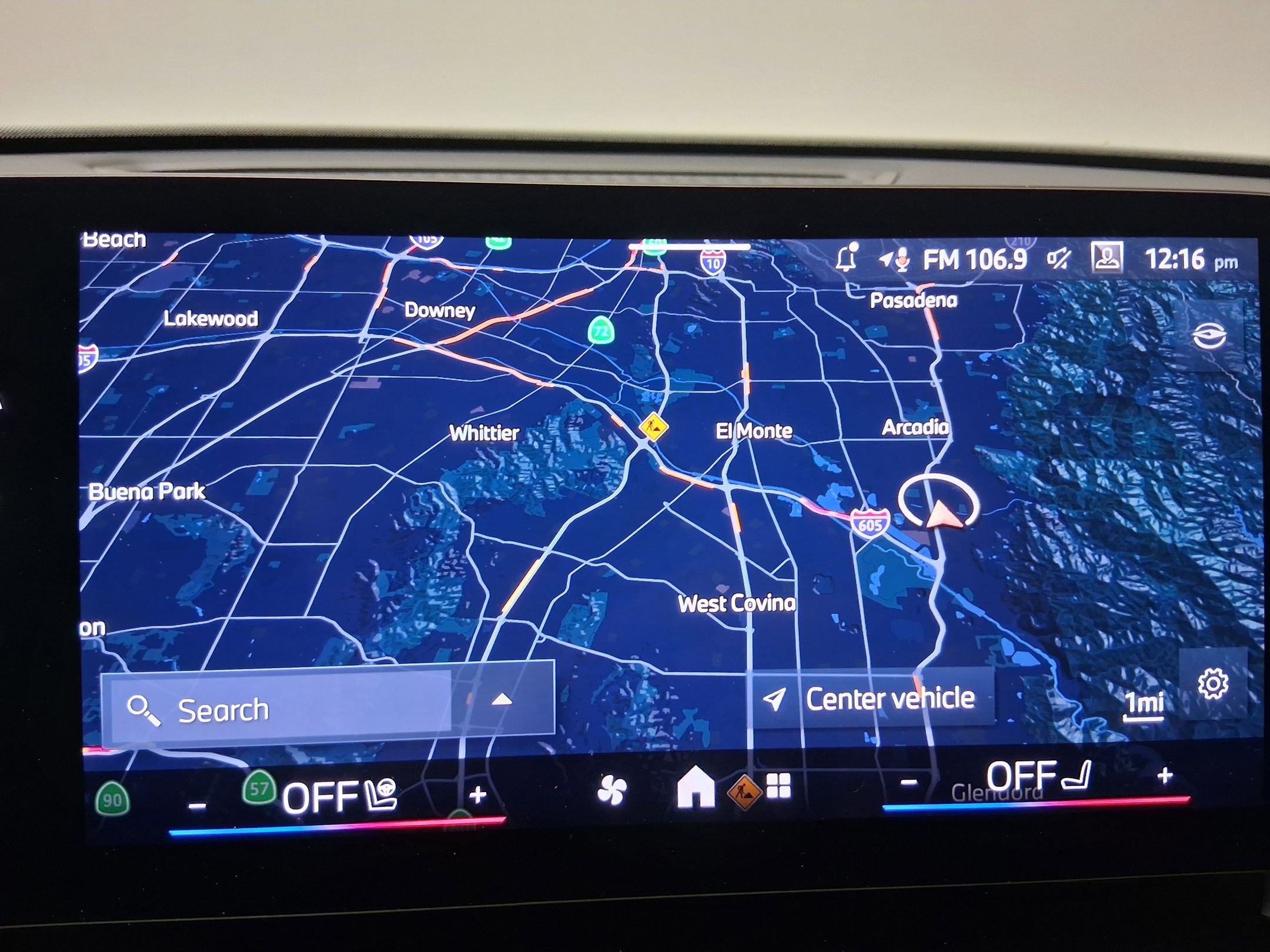 New 2026 BMW X2 xDrive28i w/ Technology Package image 25