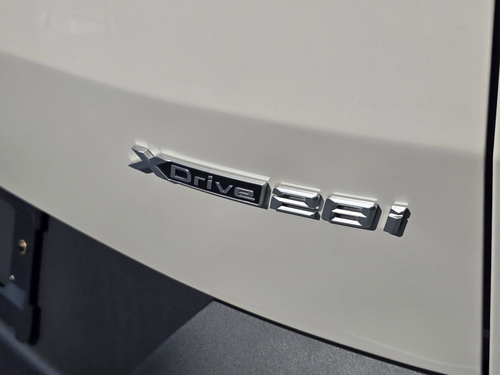 New 2026 BMW X2 xDrive28i w/ Technology Package image 4