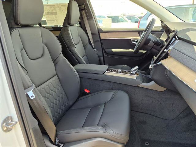 New 2026 Volvo XC90 T8 Plus w/ Protection Package AWD/4WD image 14
