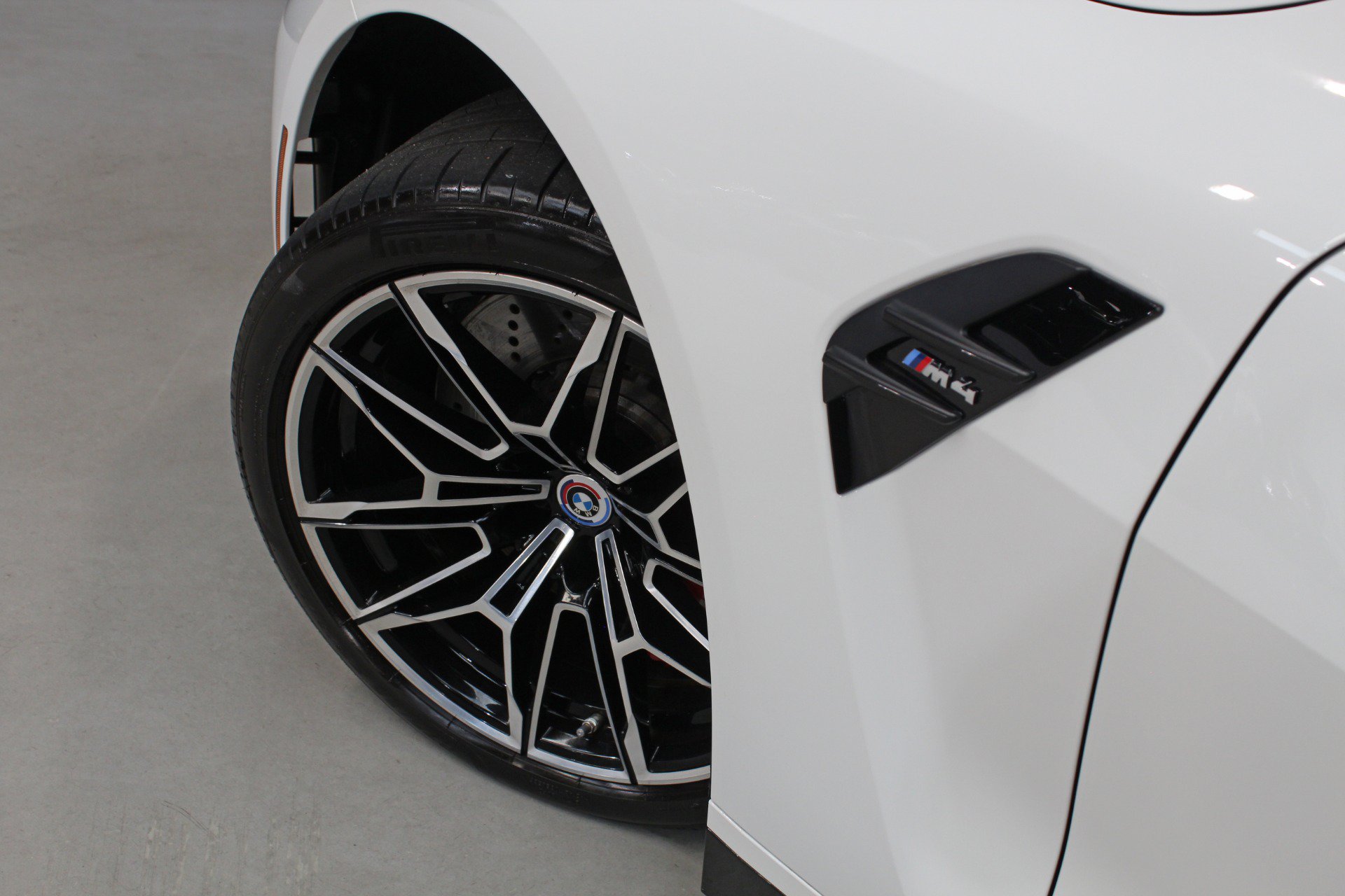 Used 2023 BMW M4 Coupe RWD image 28